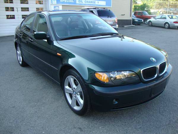 2004 BMW 3 series 2WD 4dr Heat