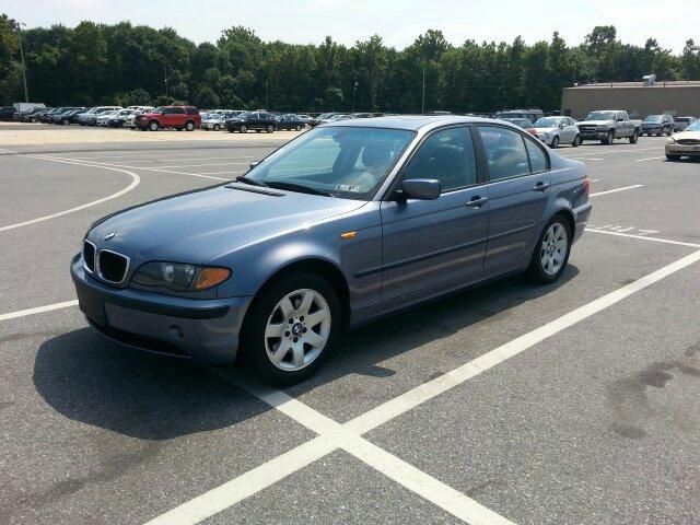 2004 BMW 3 series 2WD 4dr Heat