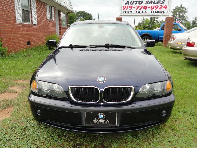 2004 BMW 3 series 2WD 4dr Heat