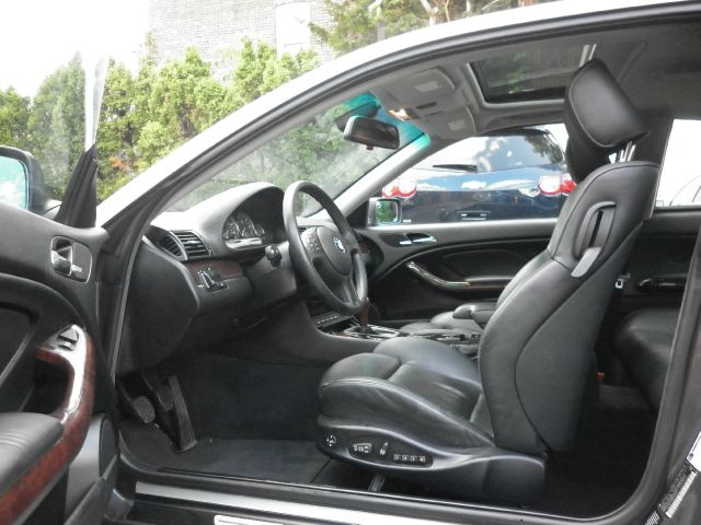 2005 BMW 3 series Lariat 4x4 (gladbrook)