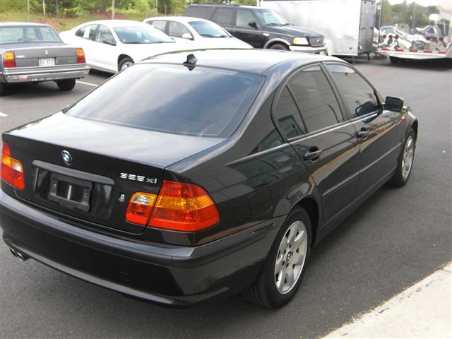 2005 BMW 3 series 323i 4dr Sdn Sedan