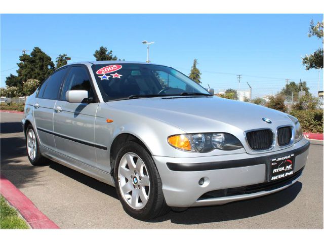 2005 BMW 3 series STX XL XLT FX2 Lariat
