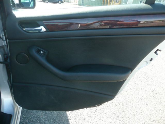 2005 BMW 3 series STX XL XLT FX2 Lariat