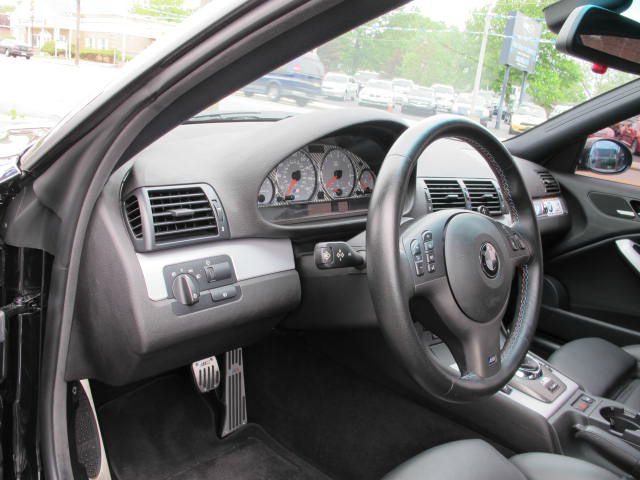 2005 BMW 3 series Sl-awd-2nd Bench-cd Player-1 Owner