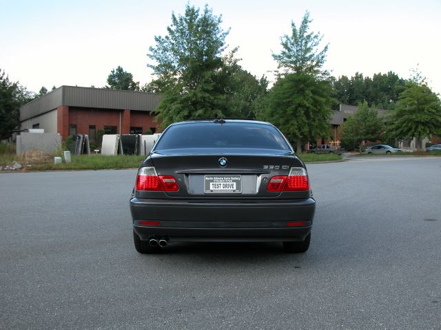 2005 BMW 3 series Lariat 4x4 (gladbrook)