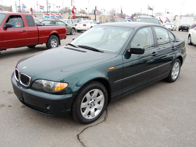 2005 BMW 3 series 323i 4dr Sdn Sedan