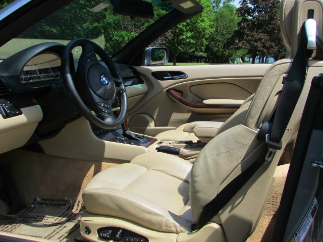 2006 BMW 3 series W/6-passenger Seating