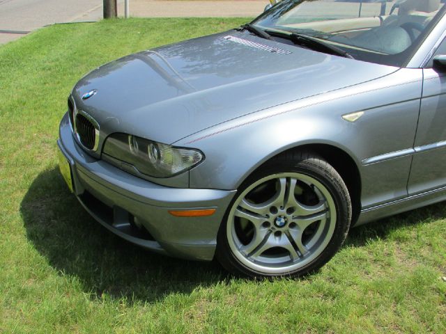 2006 BMW 3 series W/6-passenger Seating