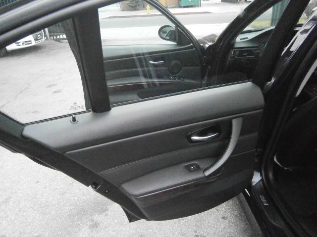 2006 BMW 3 series STX XL XLT FX2 Lariat