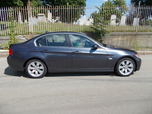 2006 BMW 3 series 4WD 4dr Heat