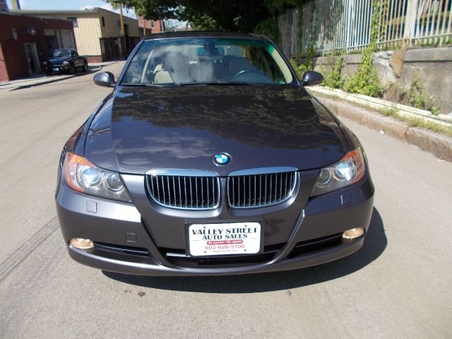 2006 BMW 3 series 4WD 4dr Heat