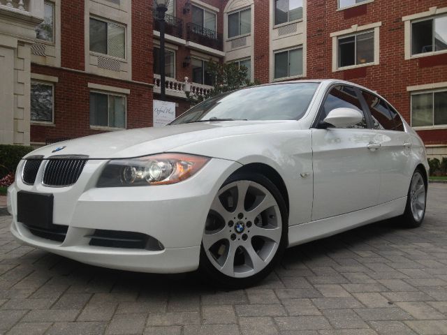 2006 BMW 3 series Quad-short-slt-big Horn-4wd-20 INCH Rims-1 Owner