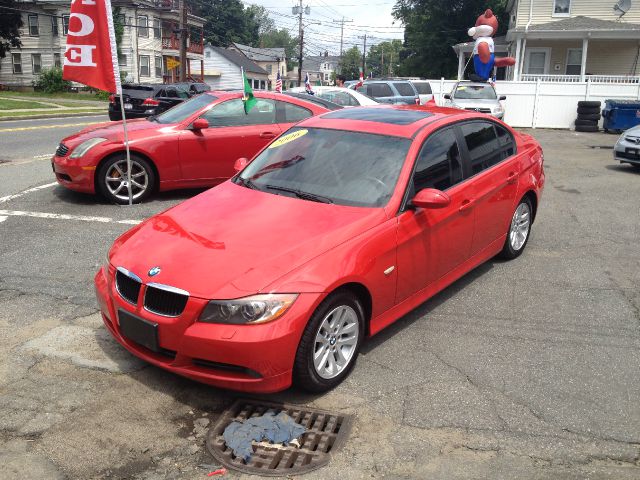2006 BMW 3 series 2WD 4dr Heat