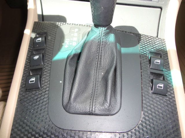 2006 BMW 3 series W/6-passenger Seating