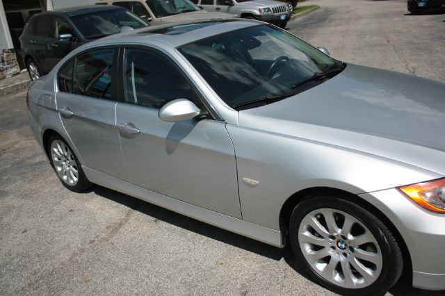 2007 BMW 3 series FWD 4dr Touring SUV