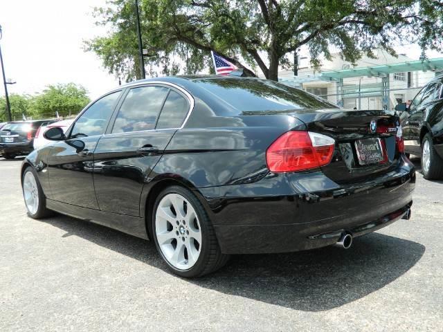 2007 BMW 3 series Sport-awd-2nd Bench-third-1 Owner