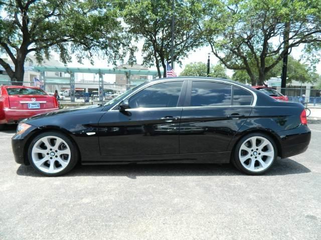 2007 BMW 3 series Sport-awd-2nd Bench-third-1 Owner