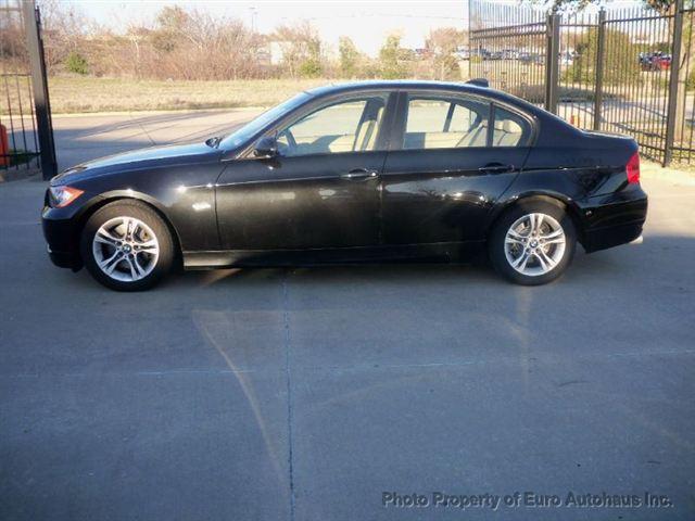 2008 BMW 3 series Sport-awd-2nd Bench-third-1 Owner