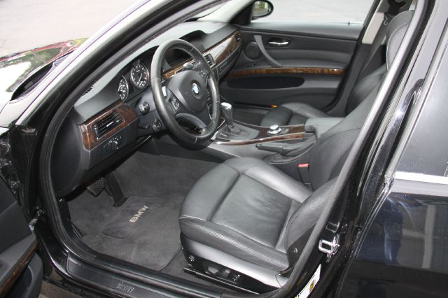 2008 BMW 3 series FWD 4dr Touring SUV