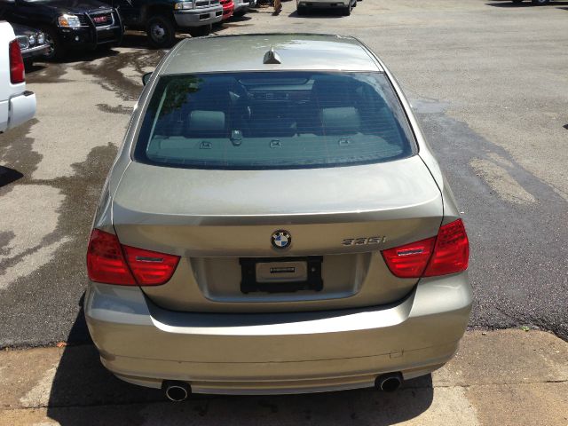2009 BMW 3 series FWD 4dr Touring SUV