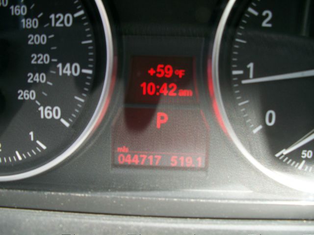 2010 BMW 3 series EXT WB W/1sb PKG