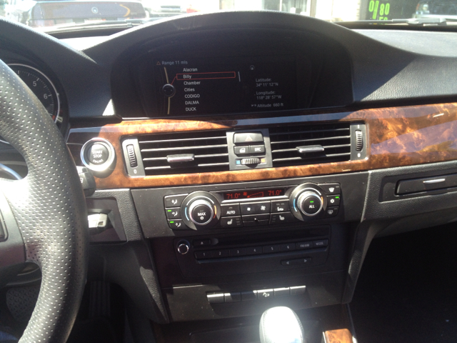 2010 BMW 3 series EXT WB W/1sb PKG