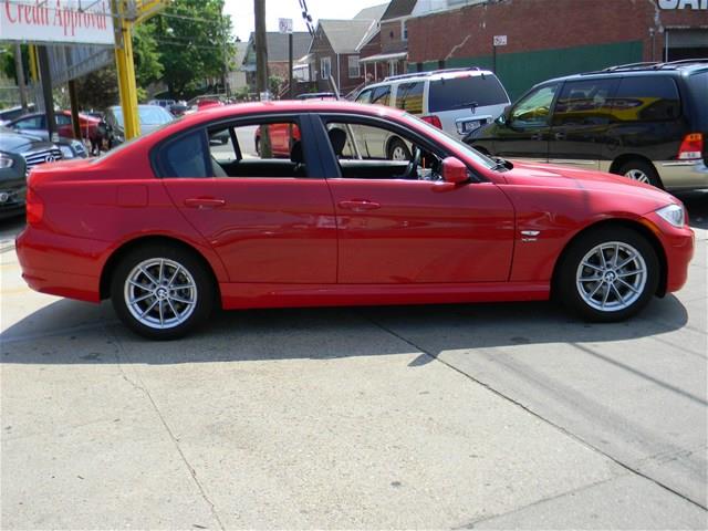 2010 BMW 3 series (marshalltown)