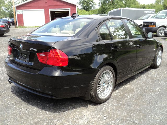 2011 BMW 3 series EXT WB W/1sb PKG