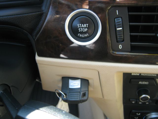 2011 BMW 3 series EXT WB W/1sb PKG