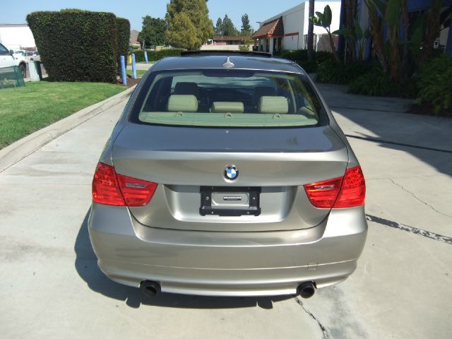 2011 BMW 3 series S FE Plus