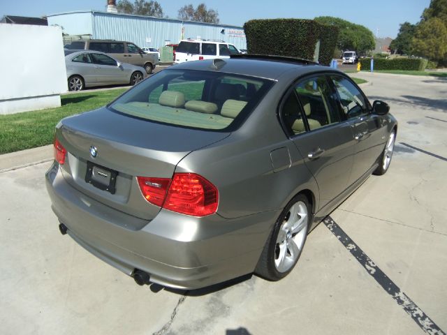 2011 BMW 3 series S FE Plus