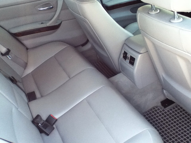 2011 BMW 3 series S FE Plus