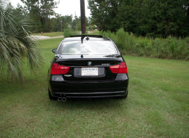 2011 BMW 3 series EXT WB W/1sb PKG