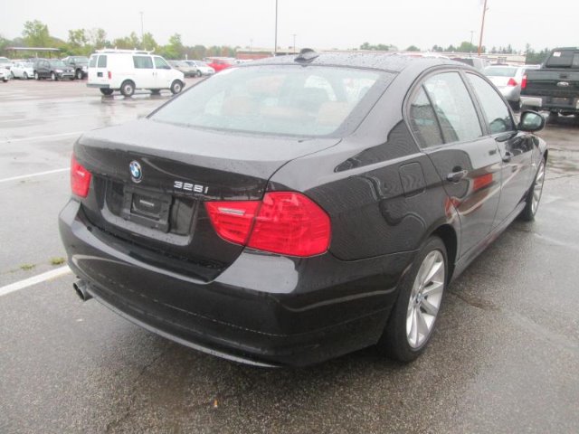 2011 BMW 3 series LX FWD Sedan