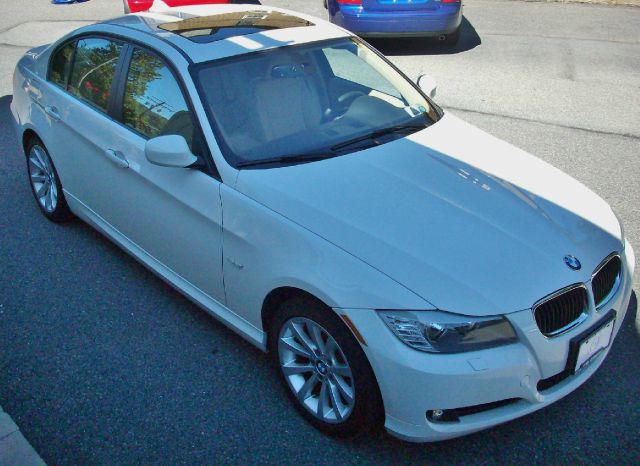 2011 BMW 3 series EXT WB W/1sb PKG