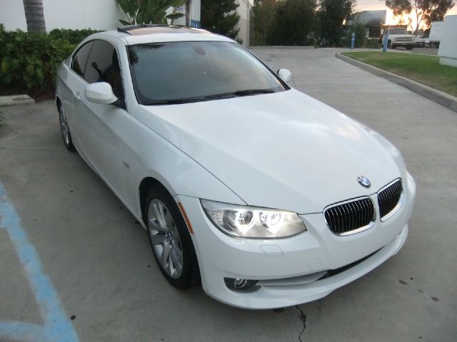 2013 BMW 3 series SLE Ext Cab 4x2 Diesel