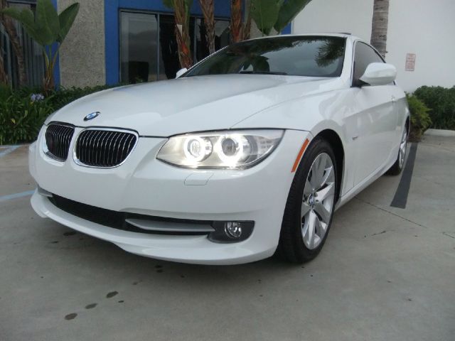 2013 BMW 3 series SLE Ext Cab 4x2 Diesel