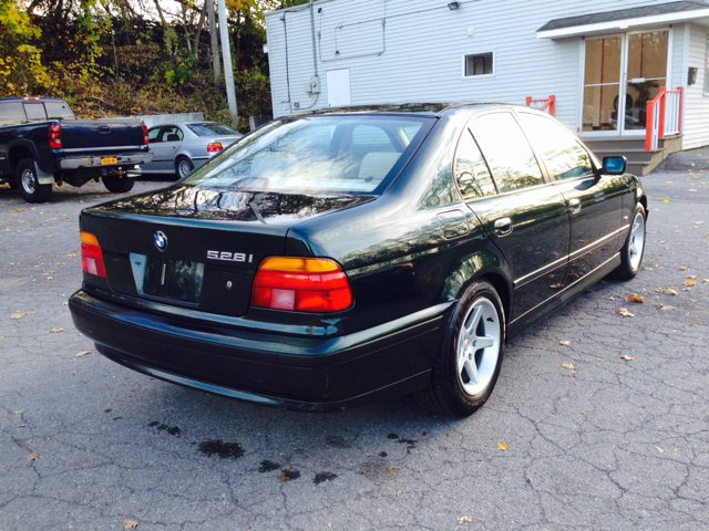 1997 BMW 5-Series Heritage FX4 Supercrew