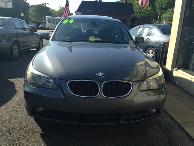 2004 BMW 5-Series Luxury Premier