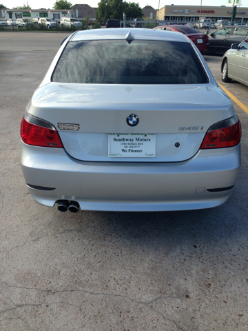 2004 BMW 5-Series QUAD CAB SLT Laramie