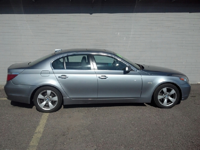 2004 BMW 5-Series Luxury Premier