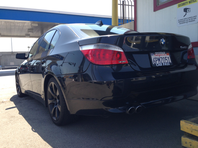 2005 BMW 5-Series QUAD CAB SLT Laramie