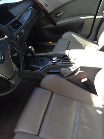 2005 BMW 5-Series QUAD CAB SLT Laramie