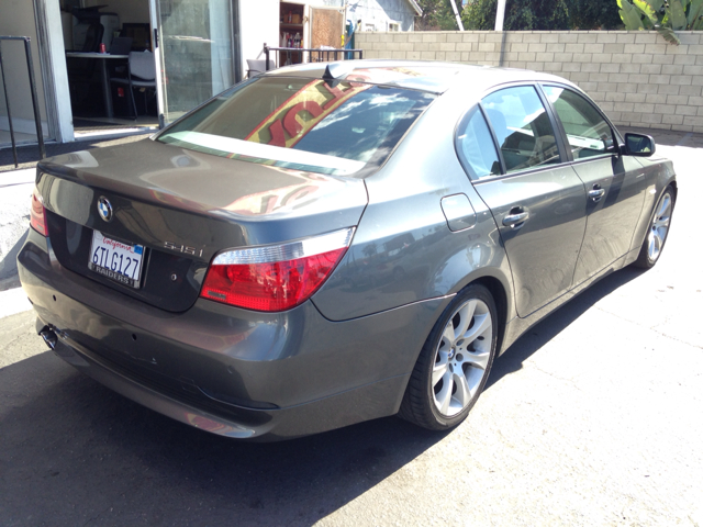 2005 BMW 5-Series QUAD CAB SLT Laramie