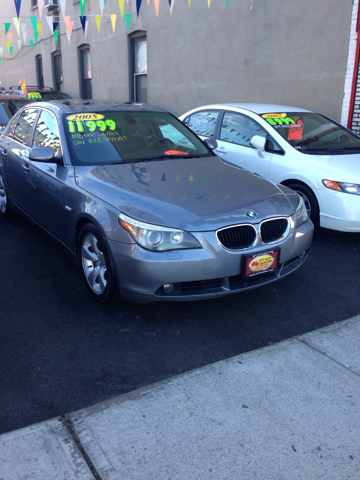 2005 BMW 5-Series Luxury Premier