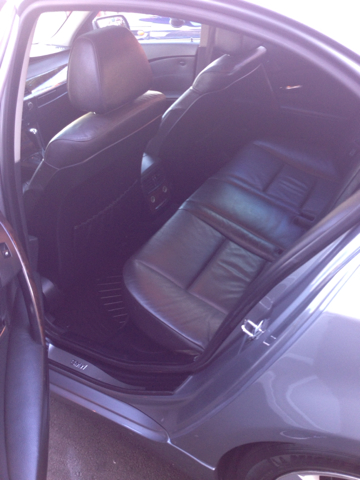 2005 BMW 5-Series Luxury Premier