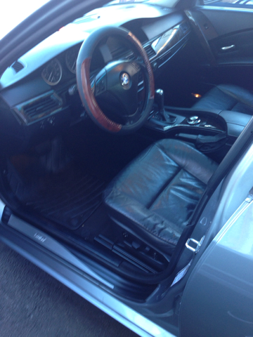 2005 BMW 5-Series Luxury Premier