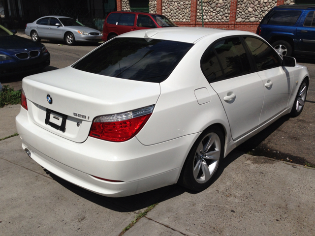 2008 BMW 5-Series 6.3L AMG AWD
