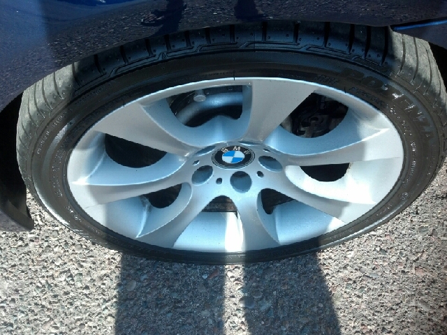 2008 BMW 5-Series XLS AWD 4 WD