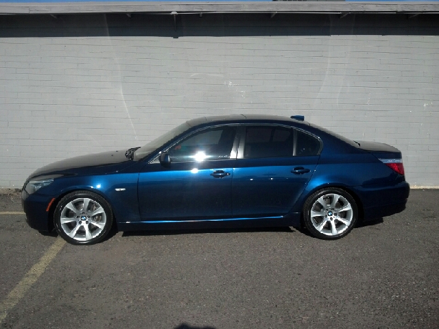 2008 BMW 5-Series XLS AWD 4 WD